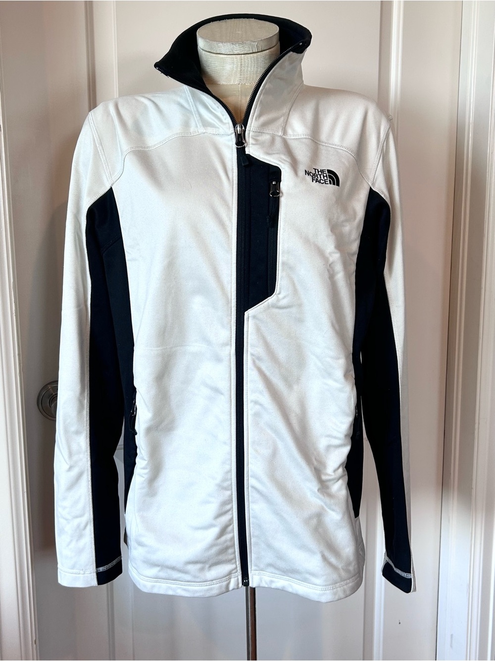 The North Face White/Black Lightweight Jacket